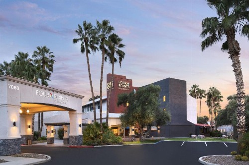 Four Points by Sheraton Tucson Airport - image 1