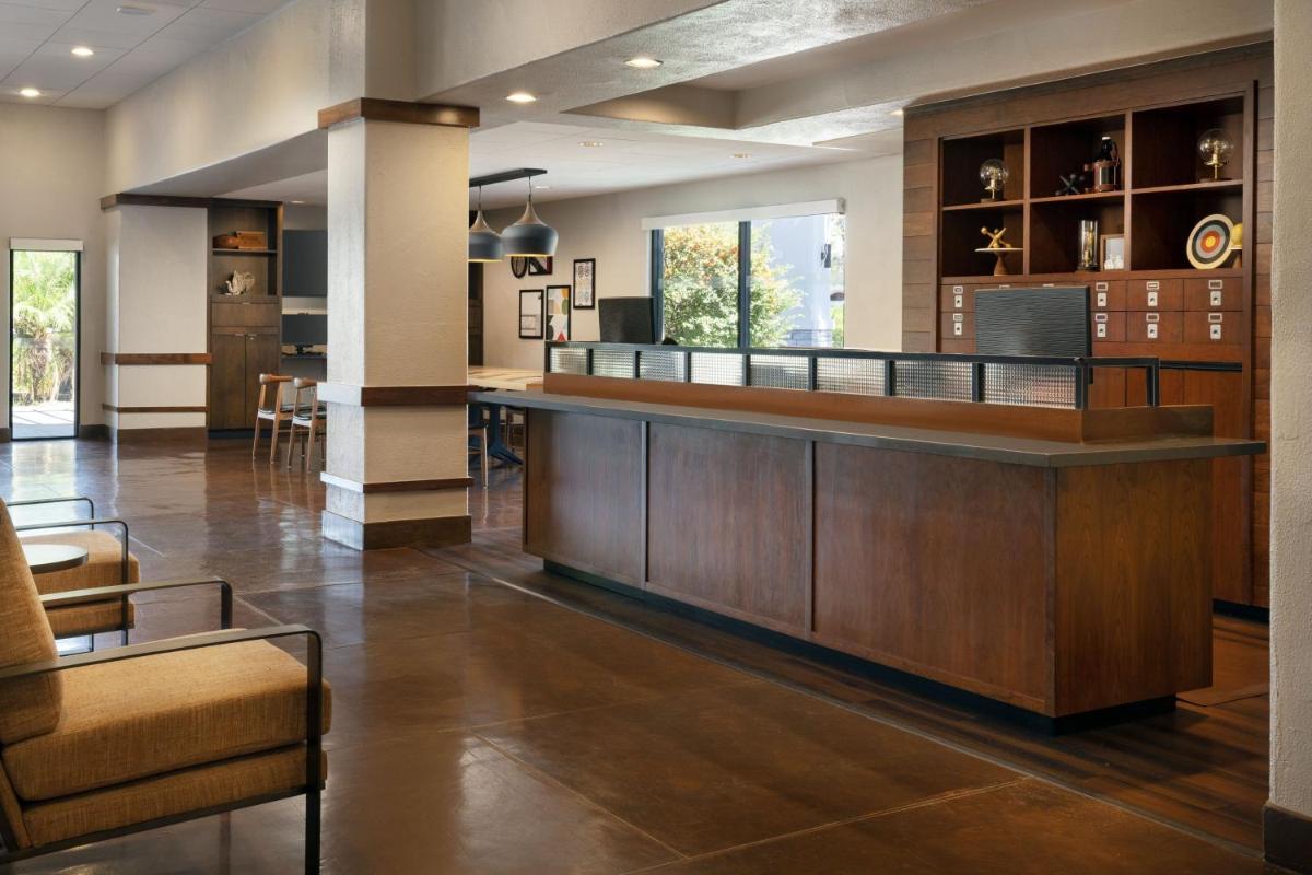 Four Points by Sheraton Tucson Airport - image 6