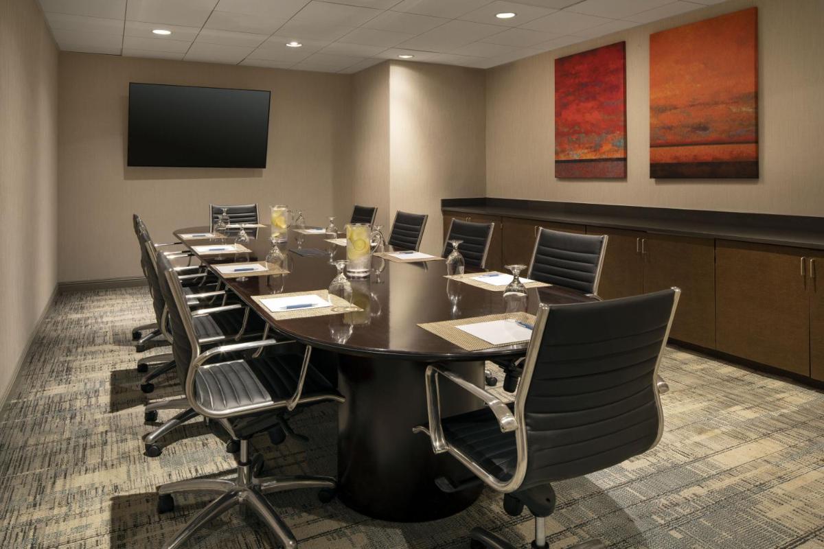 Four Points by Sheraton Tucson Airport - image 7
