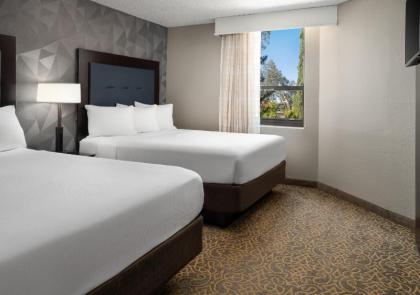 Embassy Suites by Hilton Tucson East - image 6