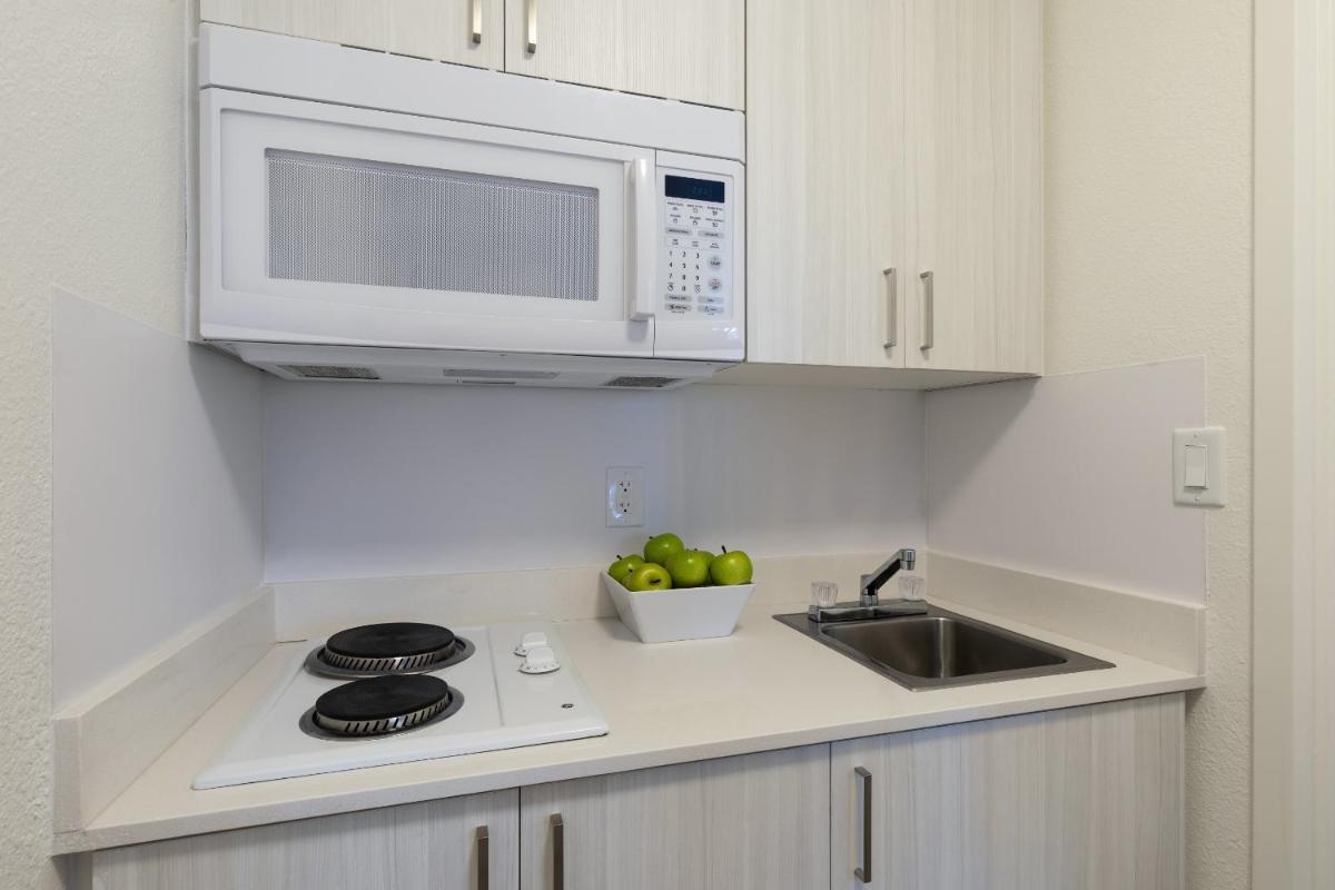 Siegel Select Tucson - image 5