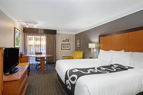 La Quinta Inn by Wyndham Tucson East - image 10