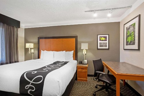 La Quinta Inn by Wyndham Tucson East - image 16