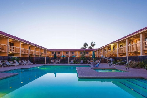 La Quinta Inn by Wyndham Tucson East - image 5