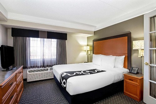 La Quinta by Wyndham Tucson Airport - image 24