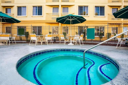 La Quinta by Wyndham Tucson Airport - image 7