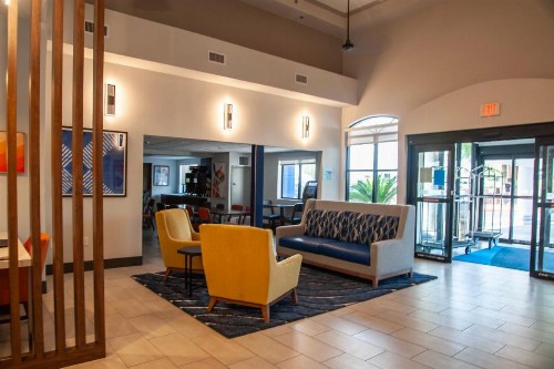 Holiday Inn Express Tucson-Airport an IHG Hotel - image 8