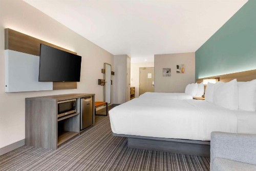 Comfort Suites at Tucson Mall - image 15