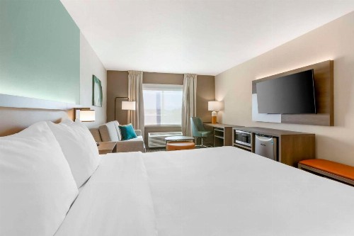 Comfort Suites at Tucson Mall - image 22