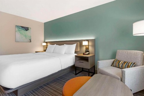 Comfort Suites at Tucson Mall - image 25