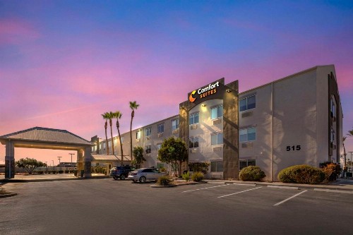 Comfort Suites at Tucson Mall - image 3