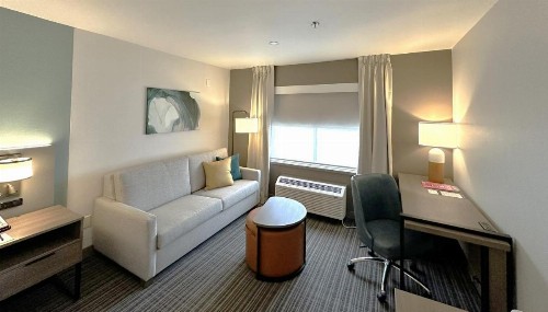Comfort Suites at Tucson Mall - image 36