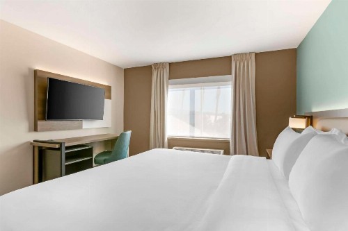 Comfort Suites at Tucson Mall - image 38