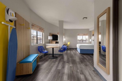 Days Inn & Suites by Wyndham Tucson/Marana - image 7