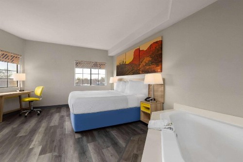 Days Inn & Suites by Wyndham Tucson/Marana - image 8