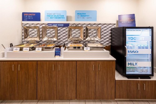 Holiday Inn Express Hotel & Suites Marana an IHG Hotel - image 14