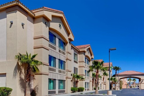 Holiday Inn Express Hotel & Suites Marana an IHG Hotel - image 7