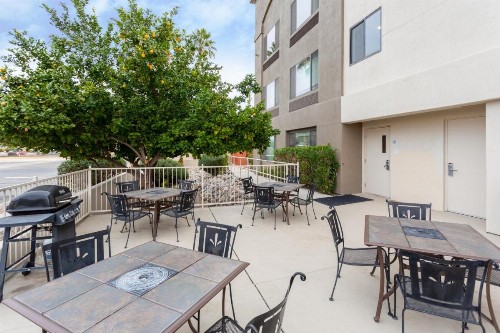 Holiday Inn Express Hotel & Suites Marana an IHG Hotel - image 8