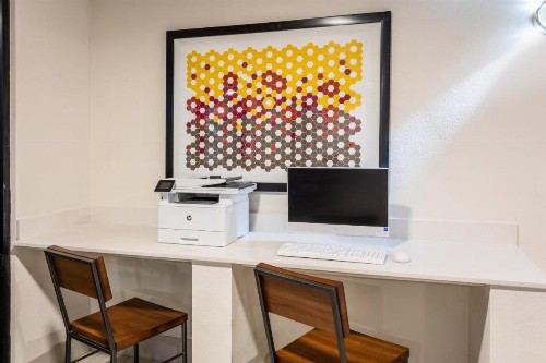 Holiday Inn Express Hotel & Suites Marana an IHG Hotel - image 9
