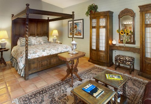 Cactus Cove Bed and Breakfast Inn - image 3