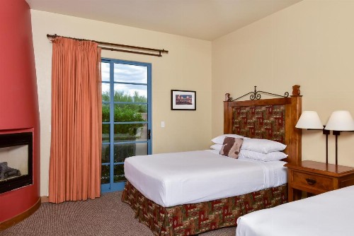 Lodge On The Desert - image 16