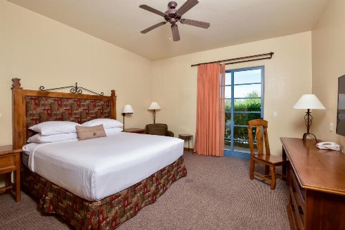 Lodge On The Desert - image 27