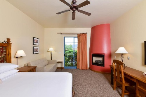 Lodge On The Desert - image 32