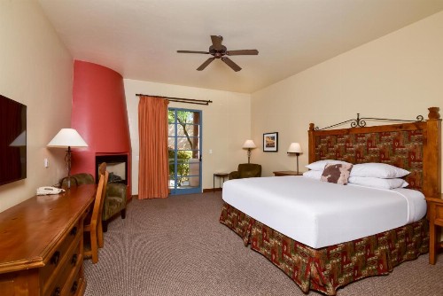 Lodge On The Desert - image 36