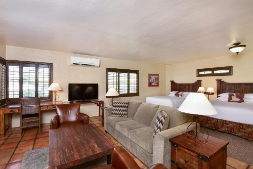 Lodge On The Desert - image 47