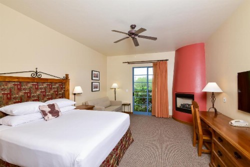 Lodge On The Desert - image 7