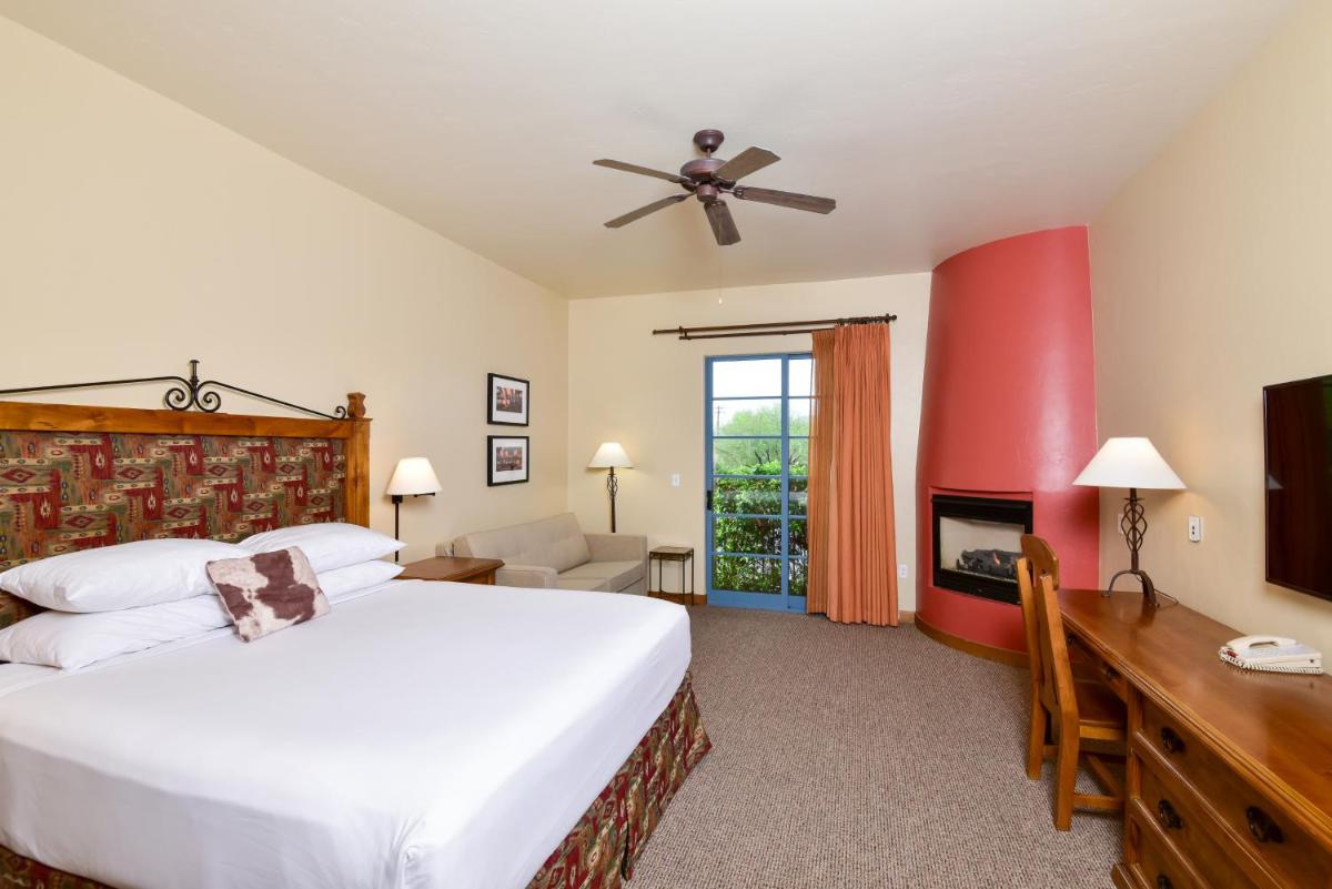 Lodge On The Desert - image 7