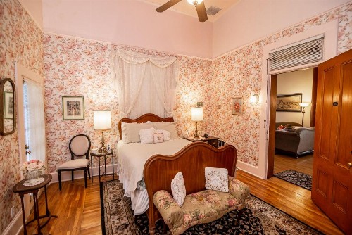 The Blenman Inn - image 21