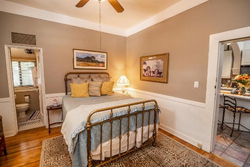 The Blenman Inn - image 26