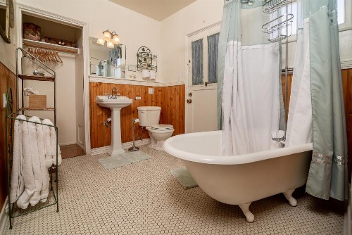 The Blenman Inn - image 28
