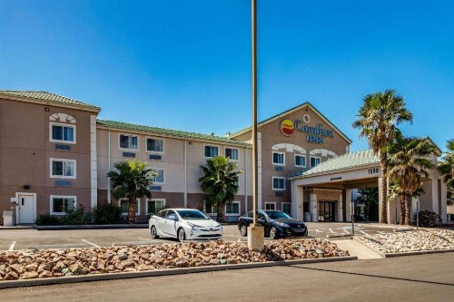 Comfort Inn Tucson - image 12