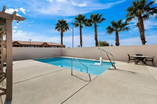 Comfort Inn Tucson - image 4