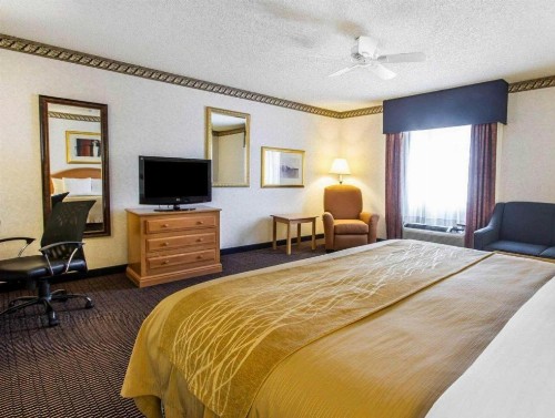 Comfort Inn Tucson - image 28
