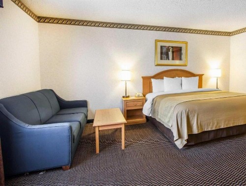 Comfort Inn Tucson - image 32