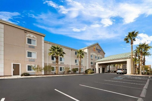 Comfort Inn Tucson - image 5