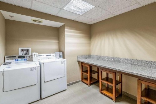 Comfort Inn Tucson - image 7