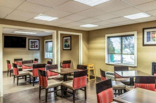 Comfort Inn Tucson - image 8