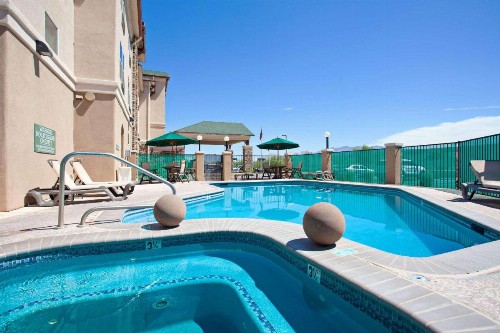 Country Inn & Suites by Radisson Tucson City Center AZ - image 24