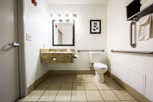 Country Inn & Suites by Radisson Tucson City Center AZ - image 42