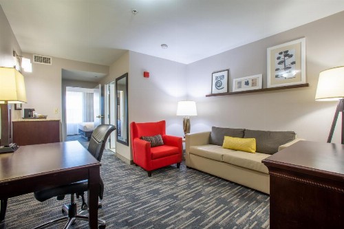 Country Inn & Suites by Radisson Tucson City Center AZ - image 5