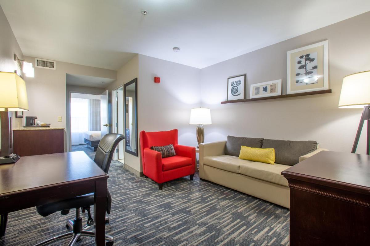 Country Inn & Suites by Radisson Tucson City Center AZ - image 5