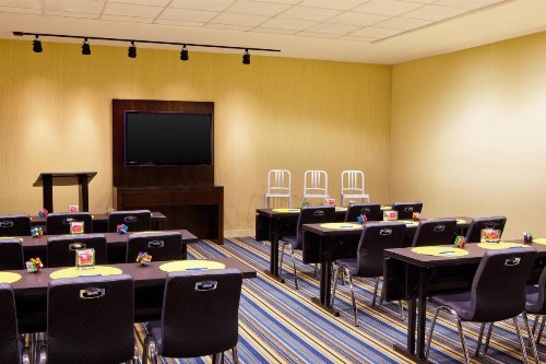 Aloft Tucson University - image 33