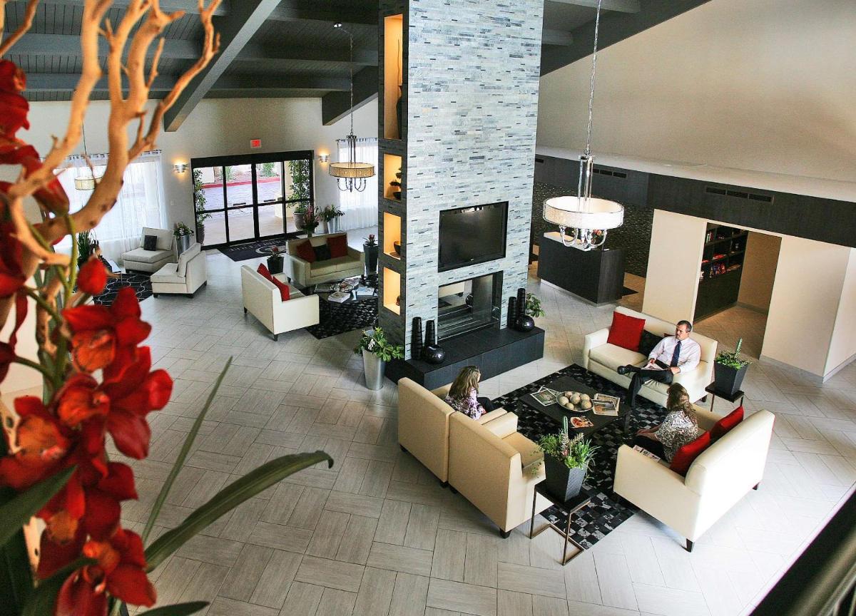 DoubleTree Suites by Hilton Tucson Airport - image 6