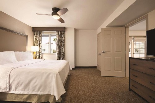 Homewood Suites Tucson St. Philip's Plaza University - image 27