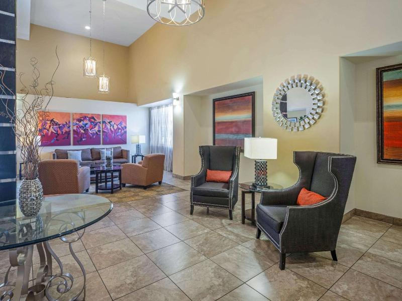 La Quinta by Wyndham Tucson - Reid Park - image 5
