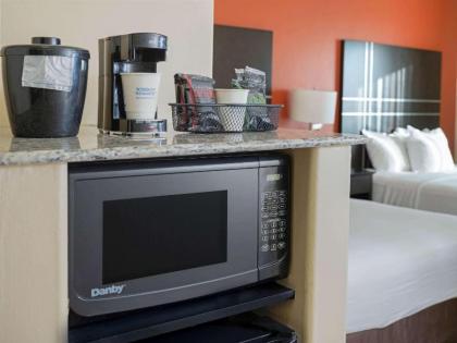 La Quinta by Wyndham Tucson - Reid Park - image 10